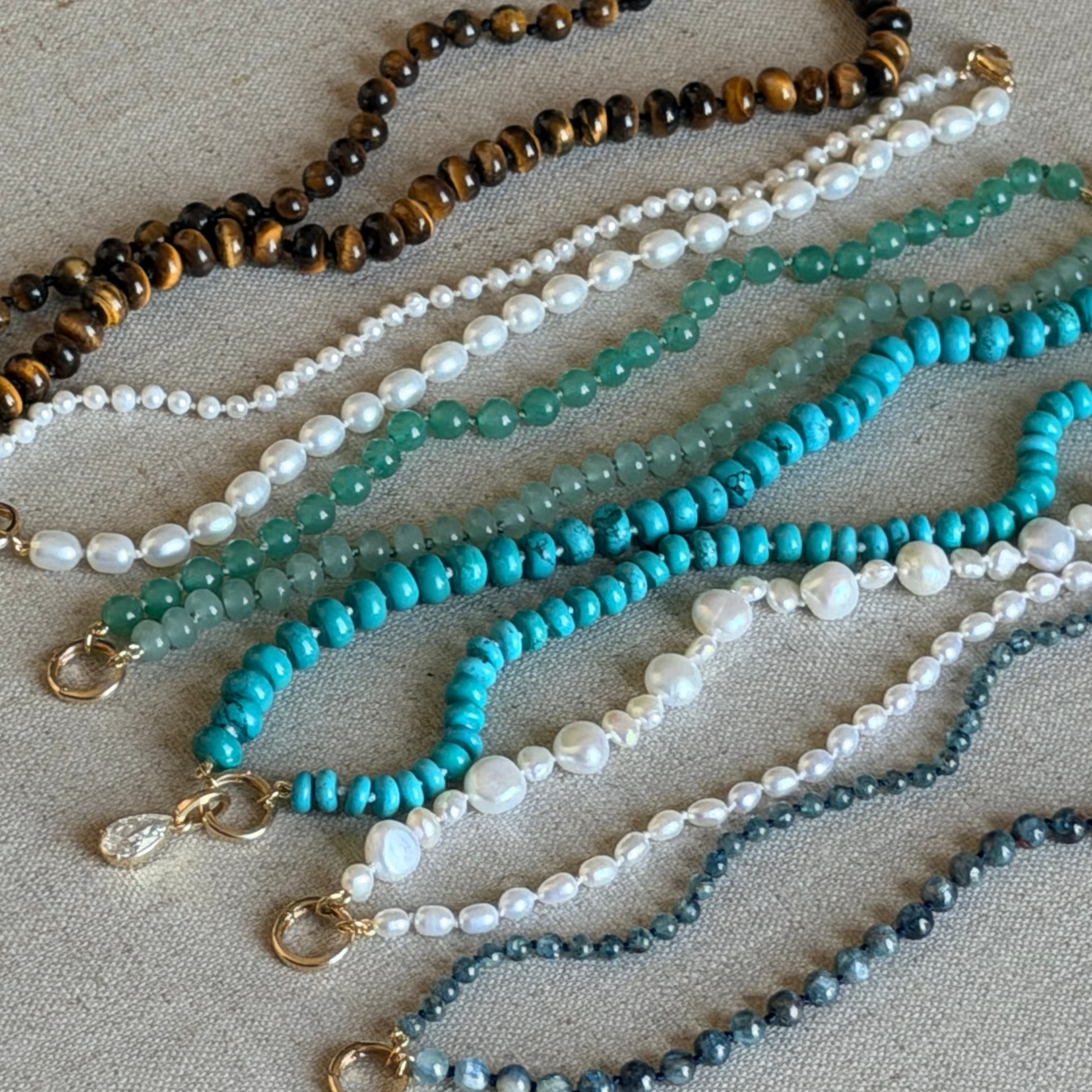 Pearl Charm Carrier