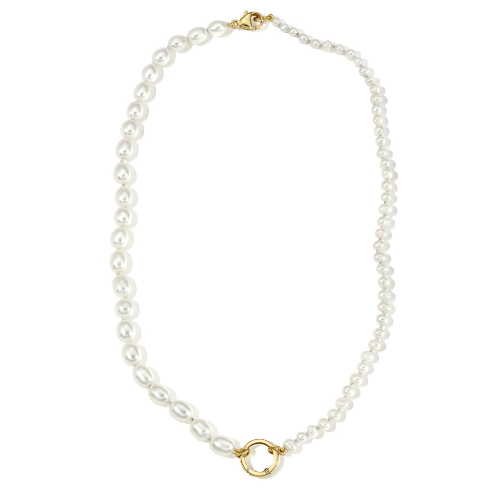 Pearl Charm Carrier