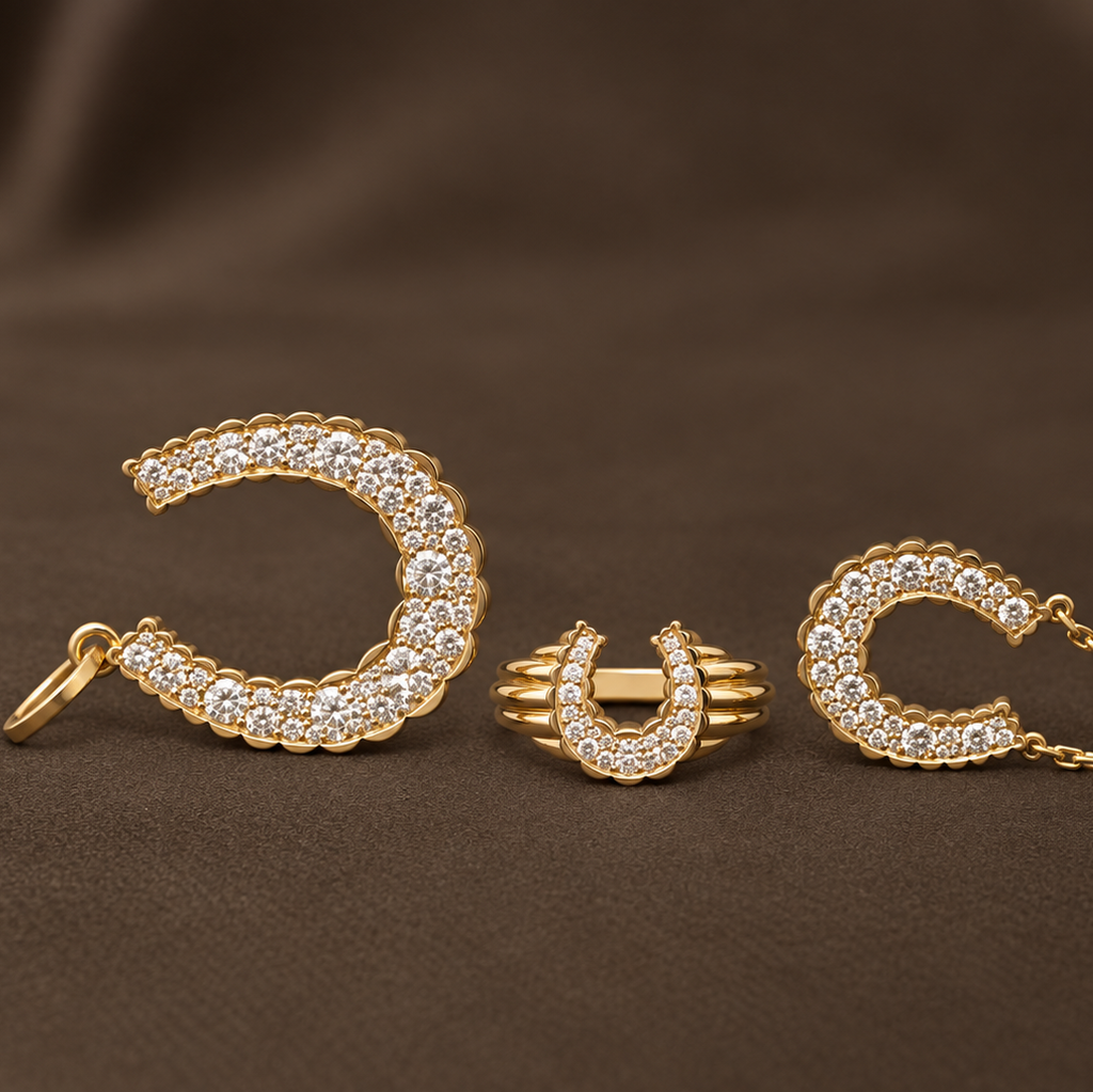 Jumbo Domed Petal Horseshoe Charm