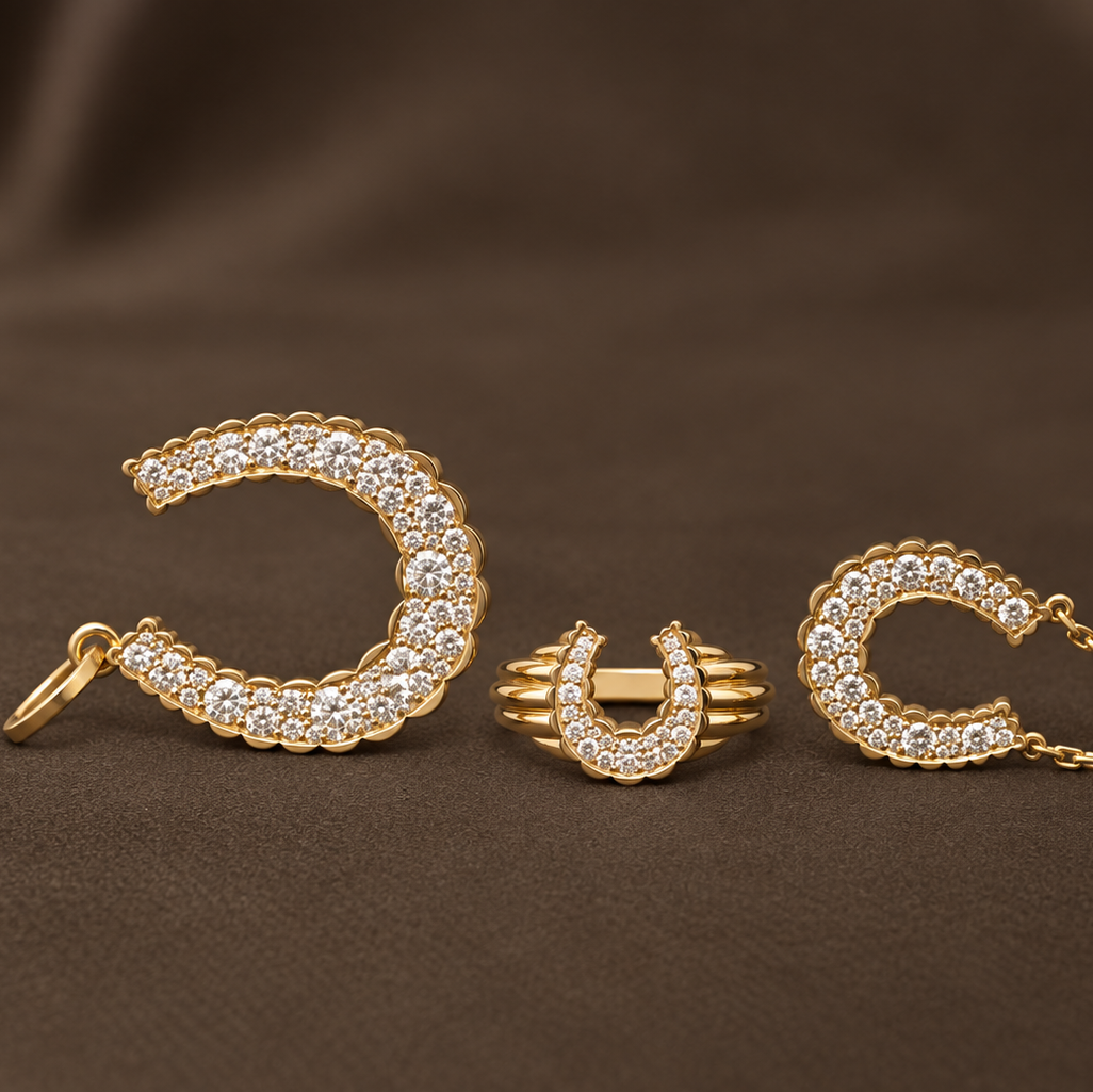 Jumbo Domed Petal Horseshoe Charm