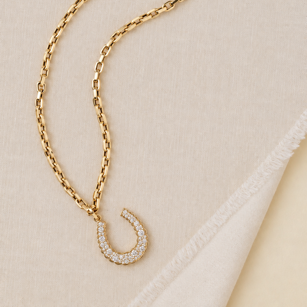 Jumbo Domed Petal Horseshoe Charm